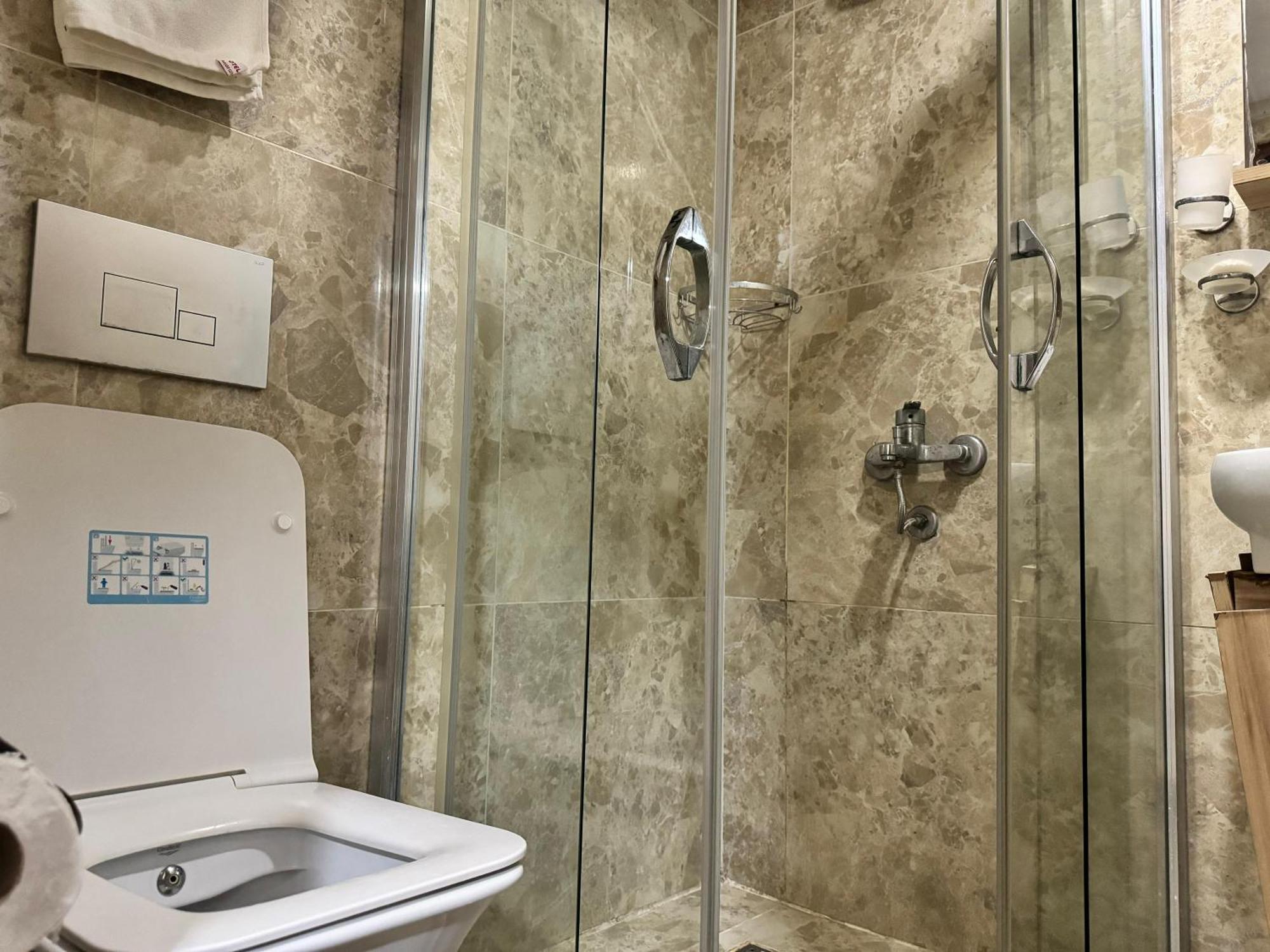 Hotel Visa Istanbul Exteriör bild